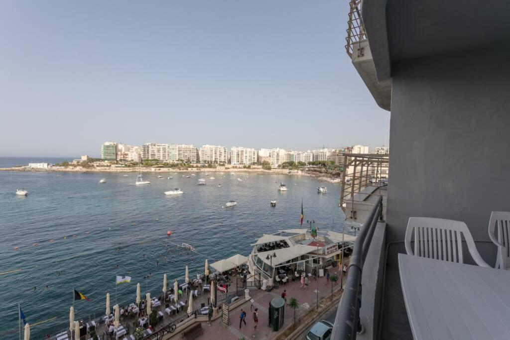 St Julians' Sea Front, Spectacular View, Apartment Saint Julian's Екстер'єр фото