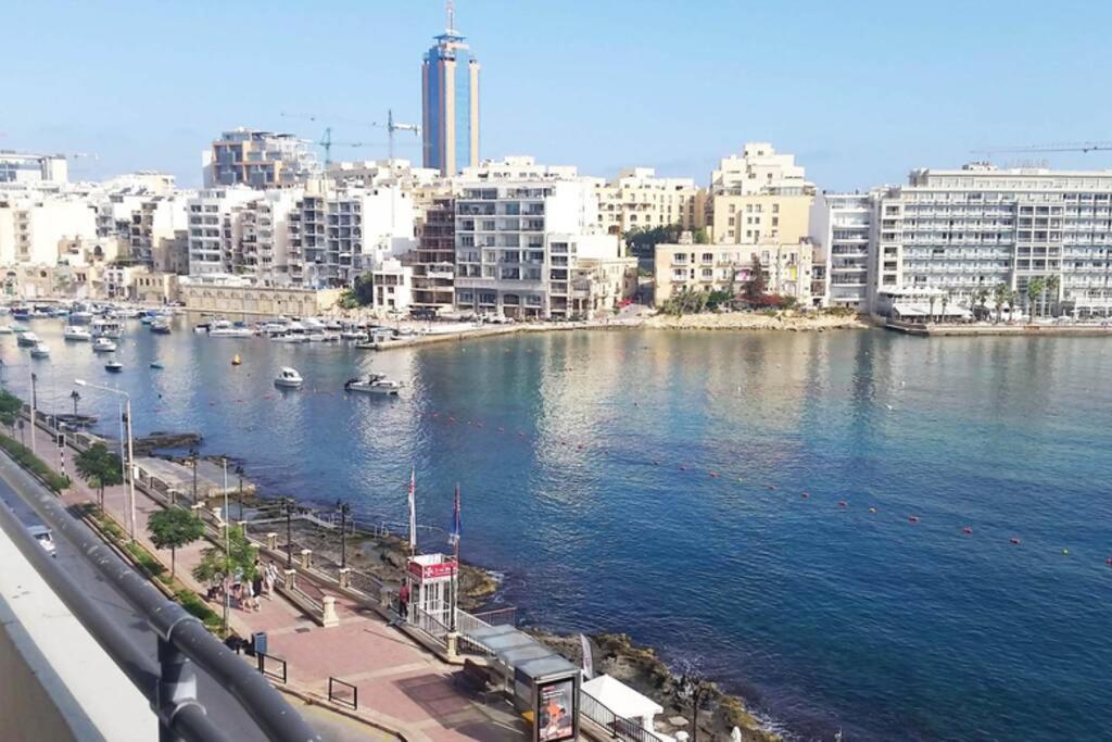 St Julians' Sea Front, Spectacular View, Apartment Saint Julian's Екстер'єр фото