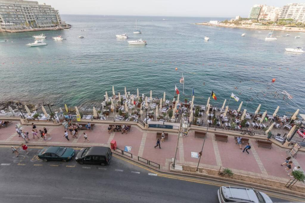 St Julians' Sea Front, Spectacular View, Apartment Saint Julian's Екстер'єр фото